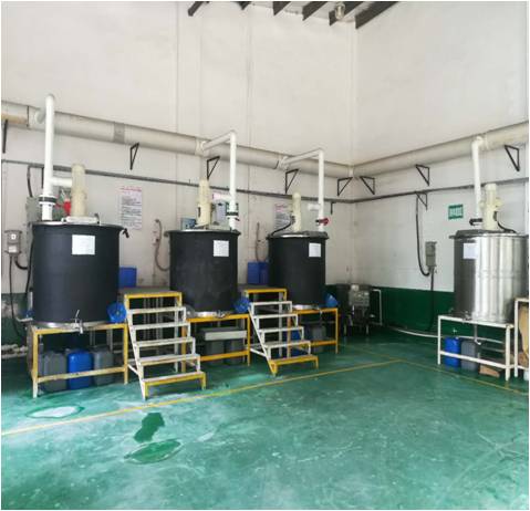 表面處(chù)理劑生(shēng)産線